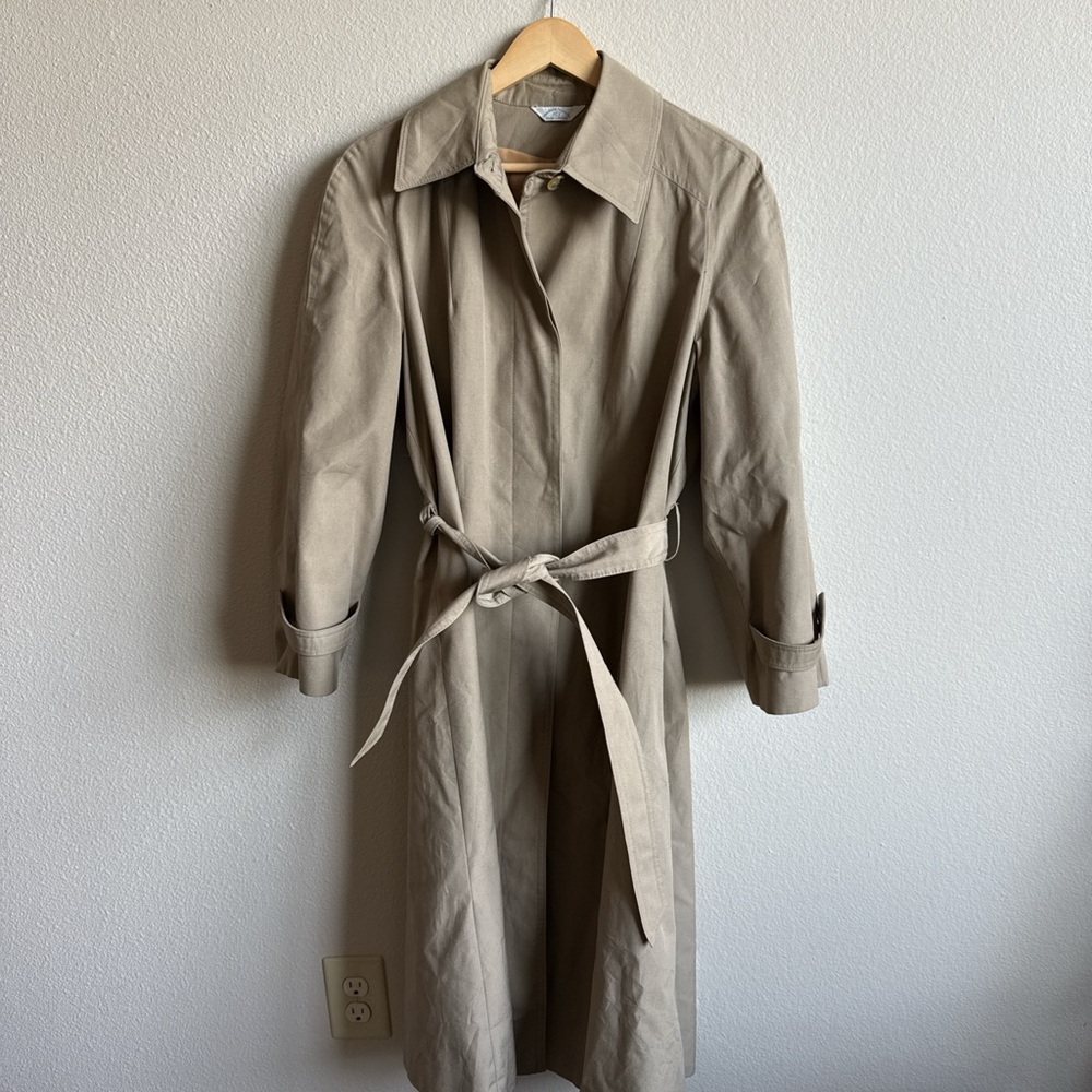 Men's Tan Trench Coat